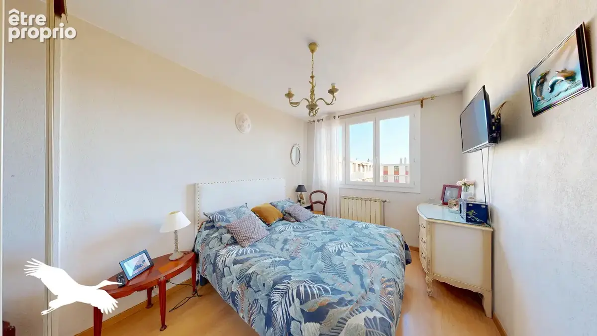 A VENDRE - Marseille 13013, Château Gombert / St Mitre - Appartement 4 pièces de 81m² avec terrasse, parking privatif en SUS et  - photo 7