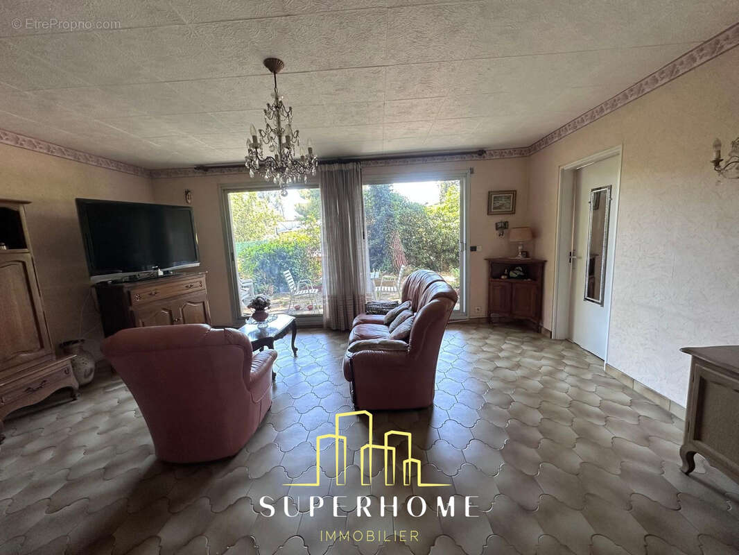 Appartement à MARSEILLE-12E