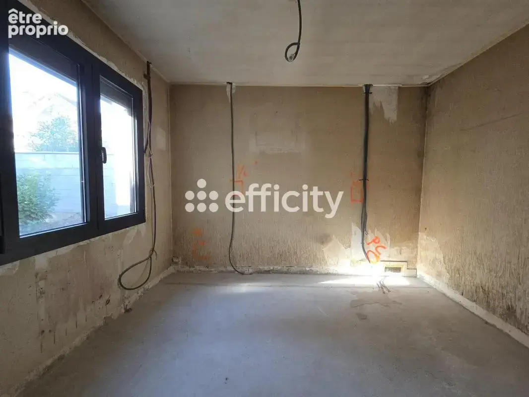 Maison 3 pièces 61 m² à vendre à Villeneuve-Le-Roi (94290) - photo 6