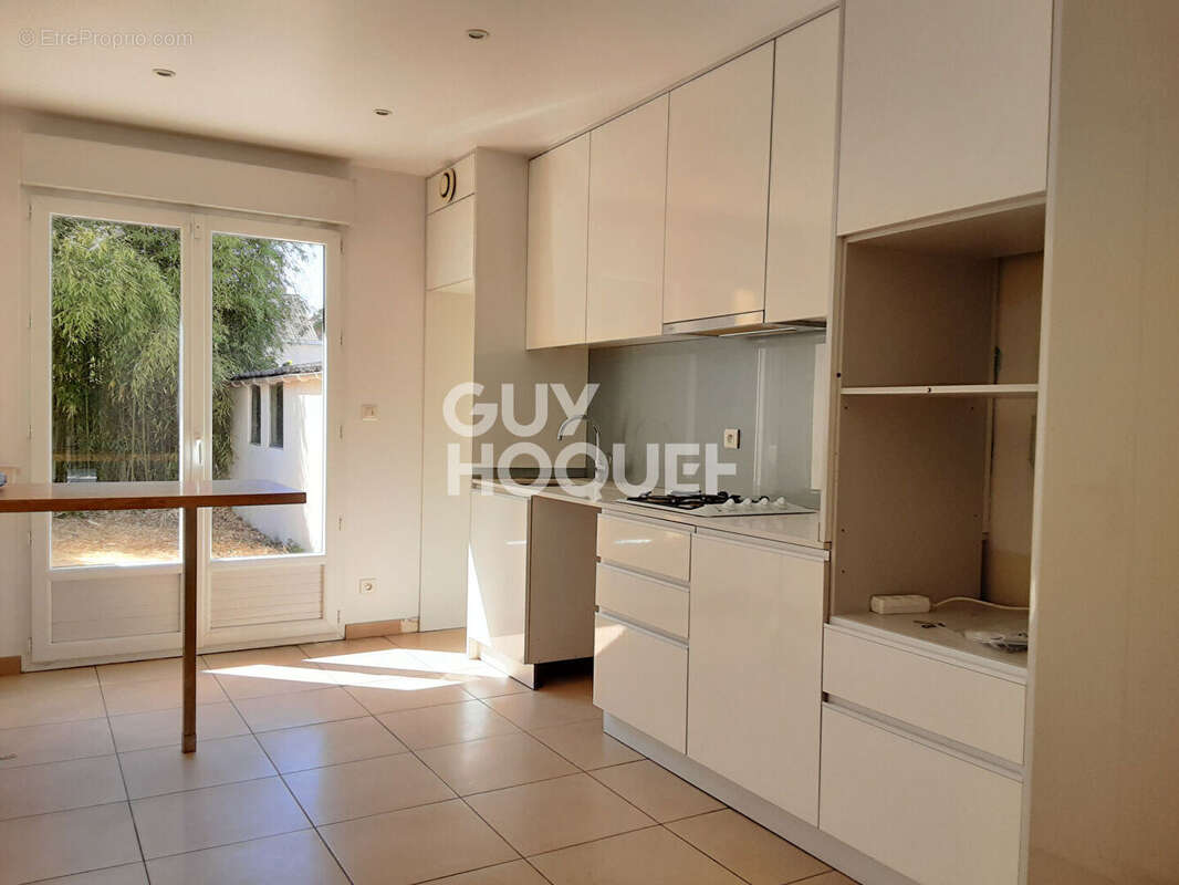 Maison à vendre - 6 pièces - LIVRY GARGAN - Référence 2734 - photo 4