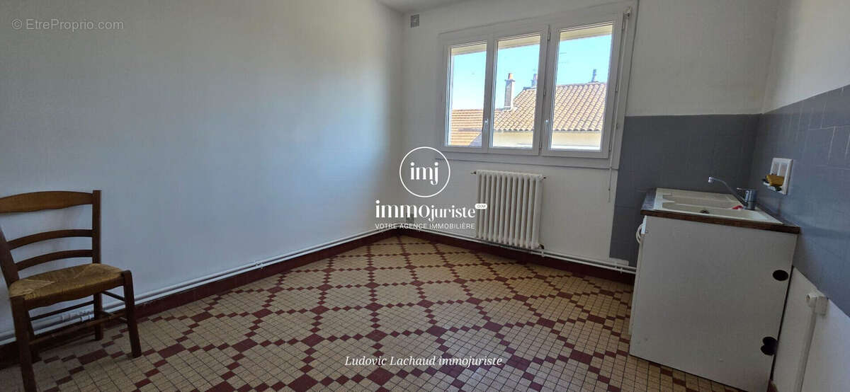 Appartement 125 m² à Limoges  - photo 4