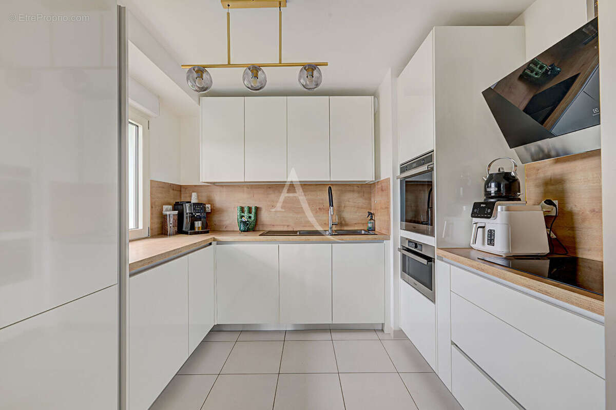 Appartement à FONTENAY-SOUS-BOIS