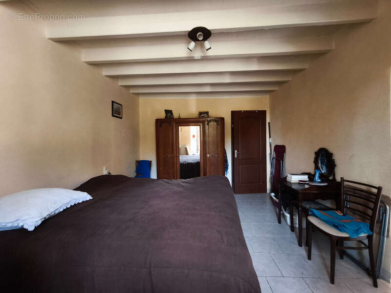 Maison à MAUZE-SUR-LE-MIGNON