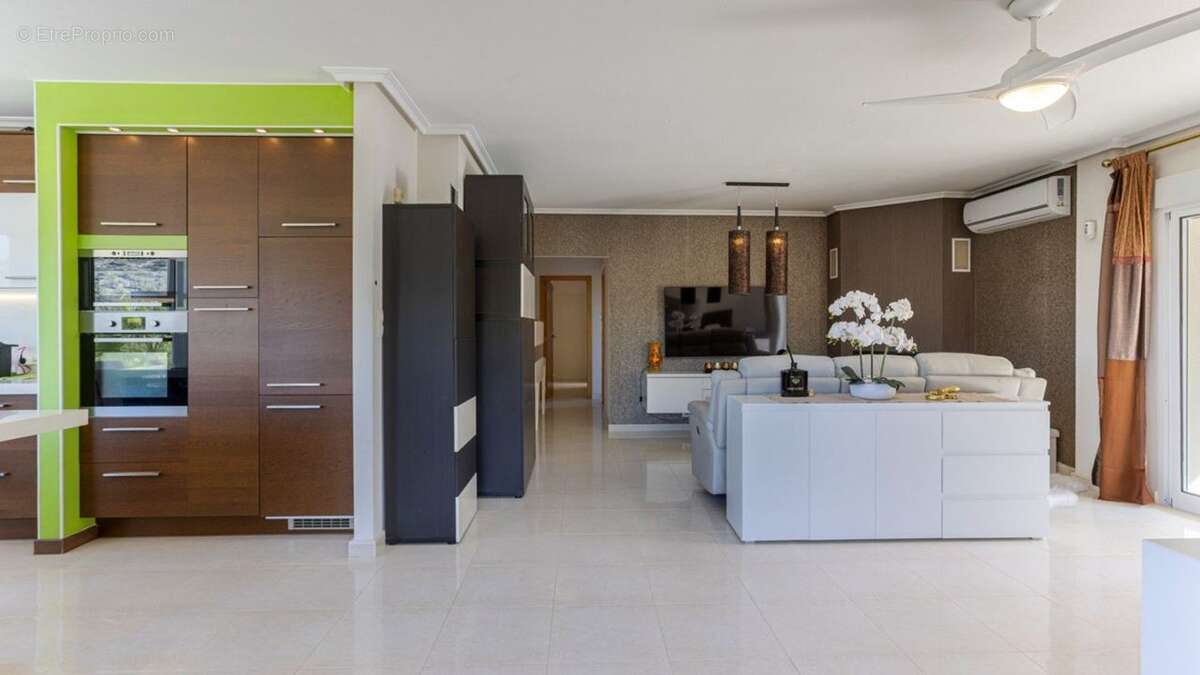 Maison à SAINT-CHRISTOL-LES-ALES