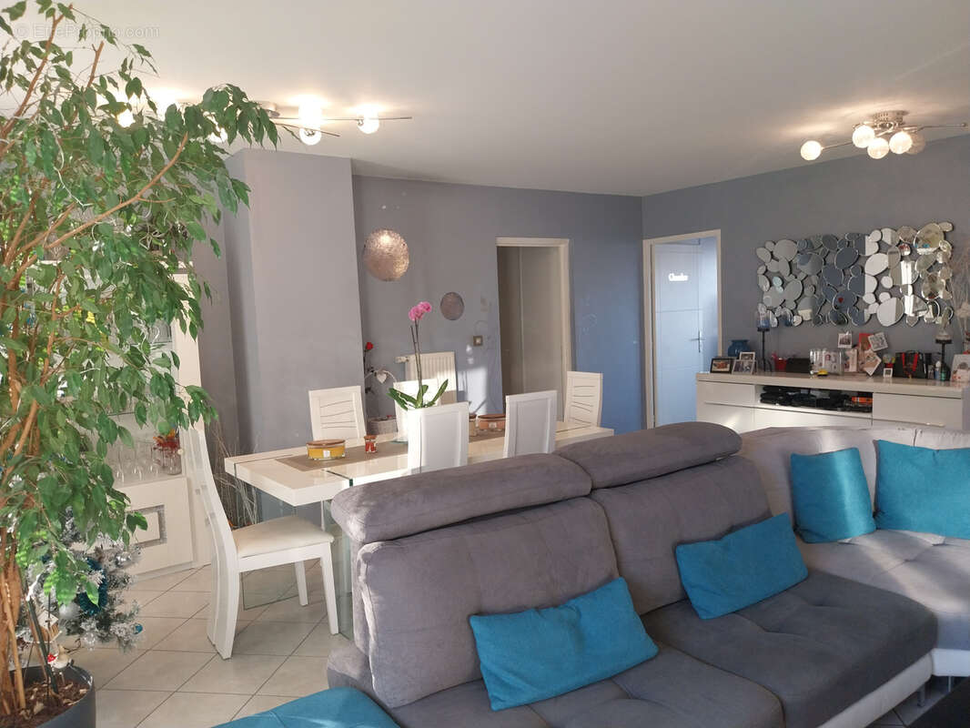 Appartement à QUINTAL