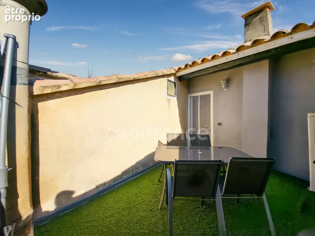 Appartement à vendre 5 pièces VILLENEUVE LES AVIGNON (30) - photo 12