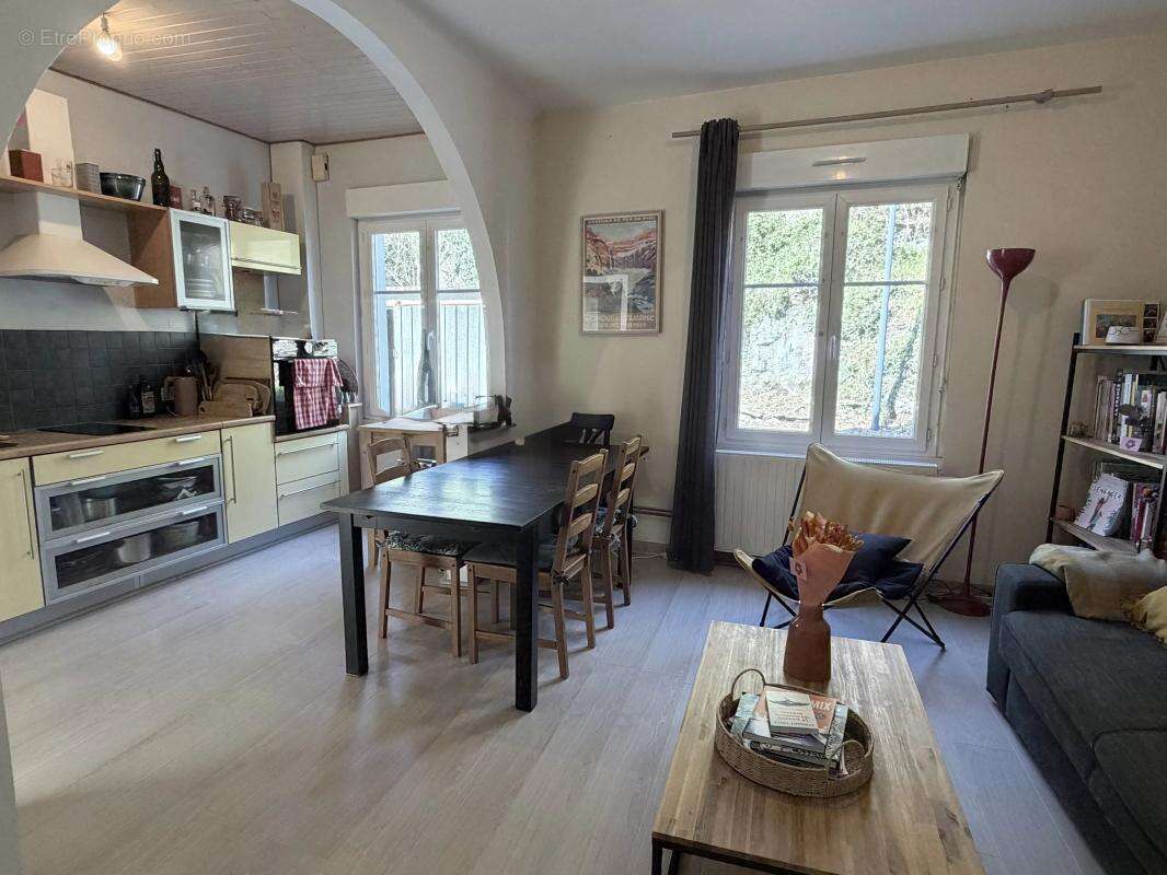 Maison à MAUVES-SUR-LOIRE