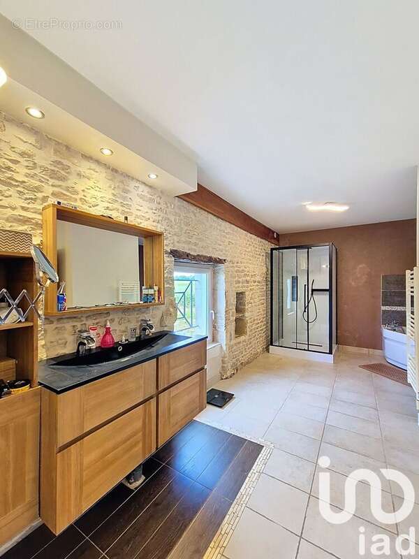 Photo 8 - Maison à SAINT-SAUVEUR-D'AUNIS