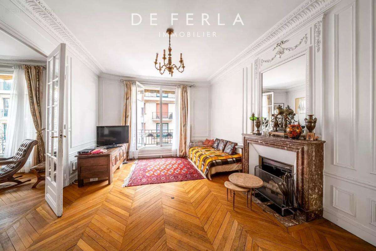 Appartement à PARIS-5E