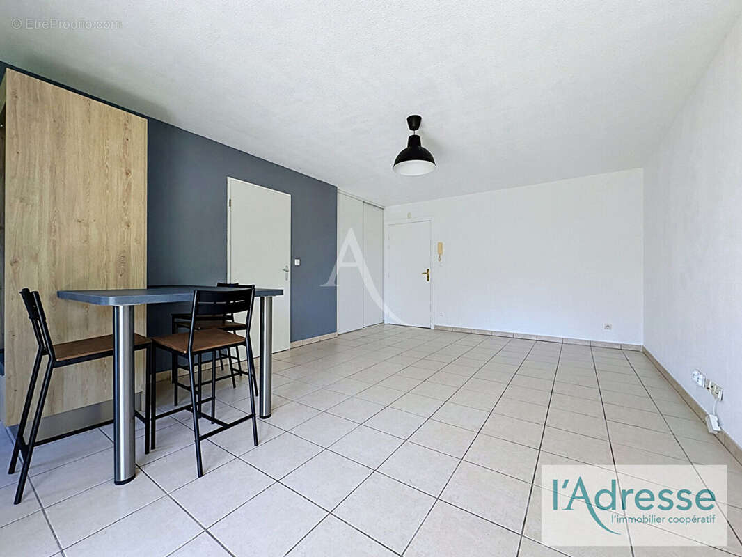 Appartement à CASTELGINEST