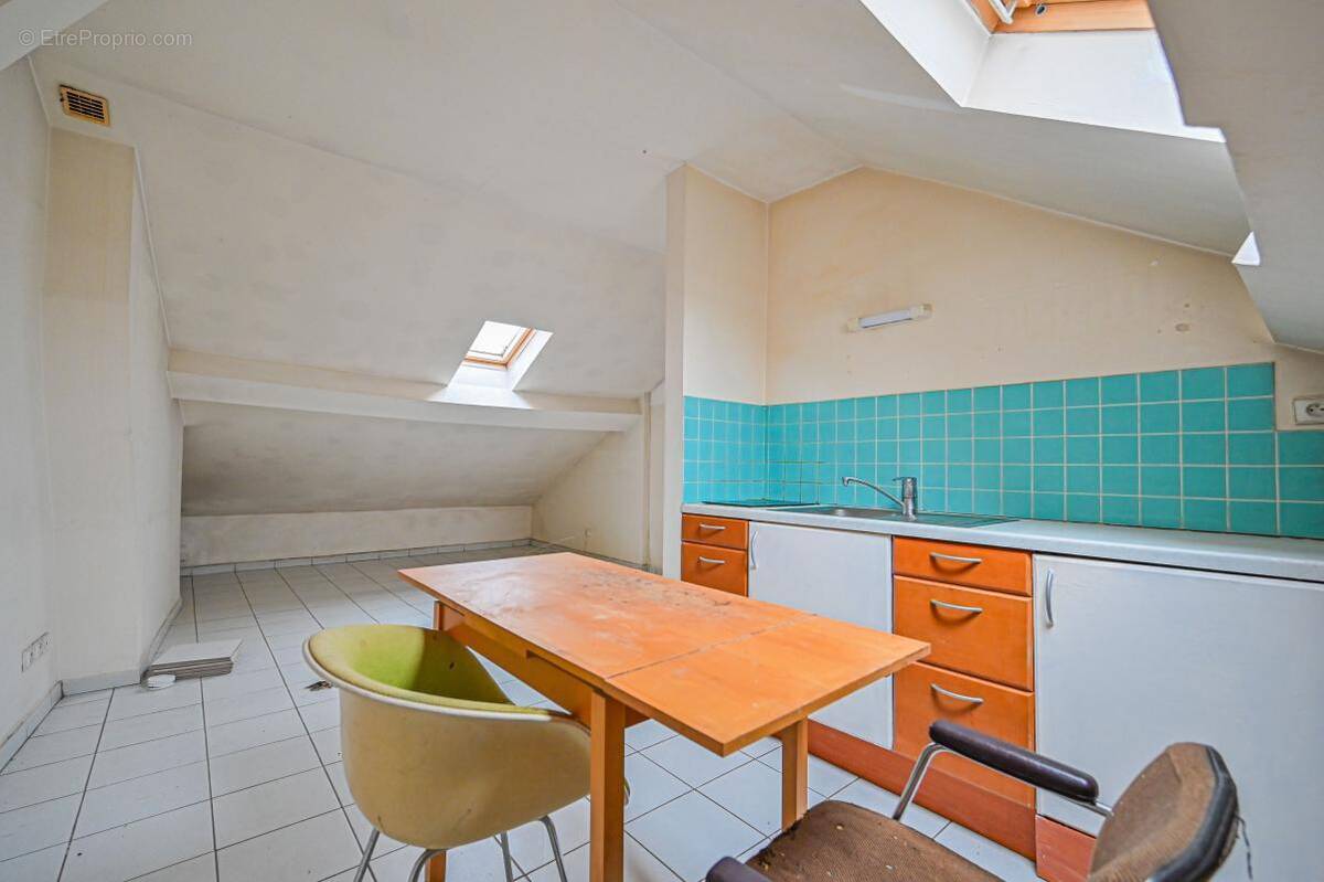 Appartement à PARIS-12E