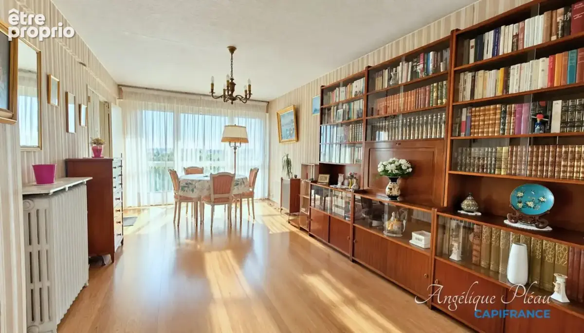 Appartement à THIAIS