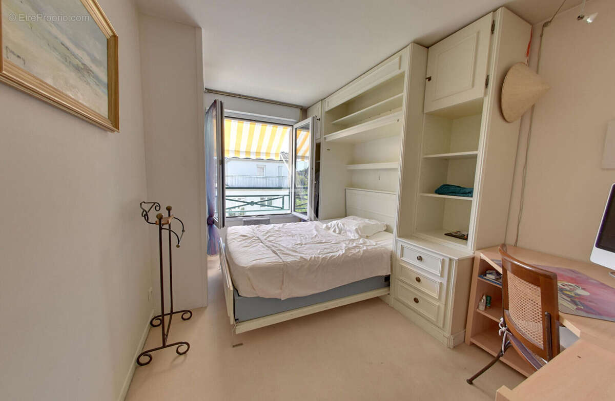 Appartement à NOGENT-SUR-MARNE