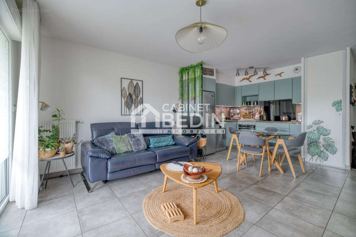 Appartement à SAINT-ORENS-DE-GAMEVILLE