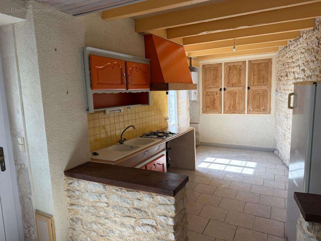 Maison Saint Maixent L Ecole 3 pièce(s) 75m2 - photo 3