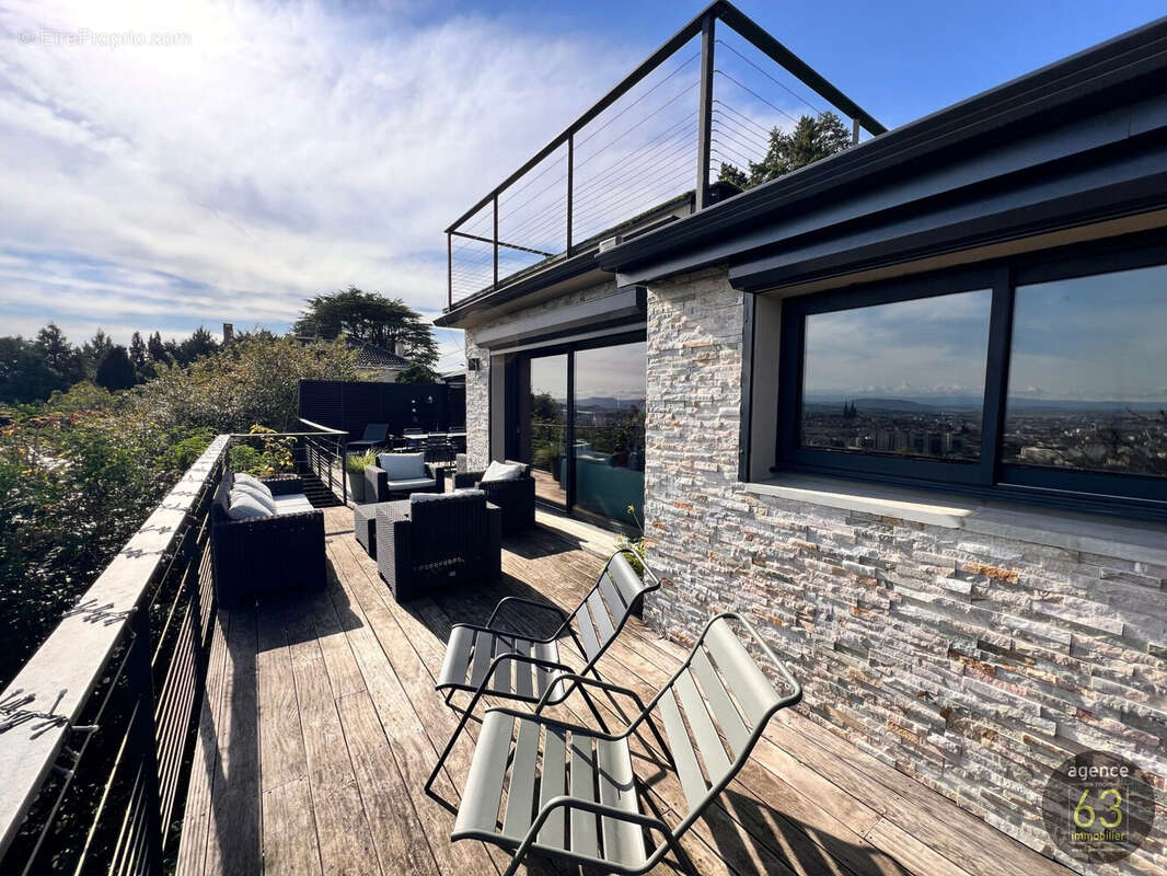 Maison à CHAMALIERES