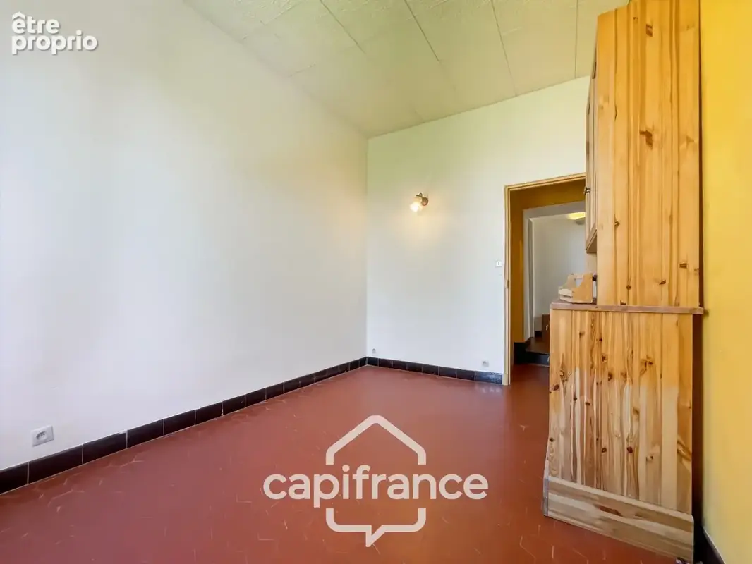 ne demeure de caractère au cœur de la Provence: 242 m2 de superficie habitable , une TERRASSE PANORAMIQUE. Distribution sur 3 ni - photo 37