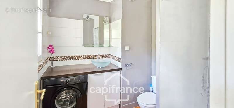 Appartement à HYERES