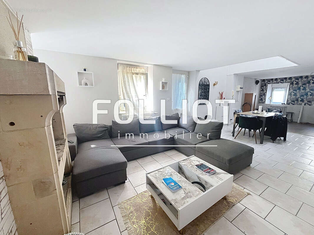 Maison à LION-SUR-MER