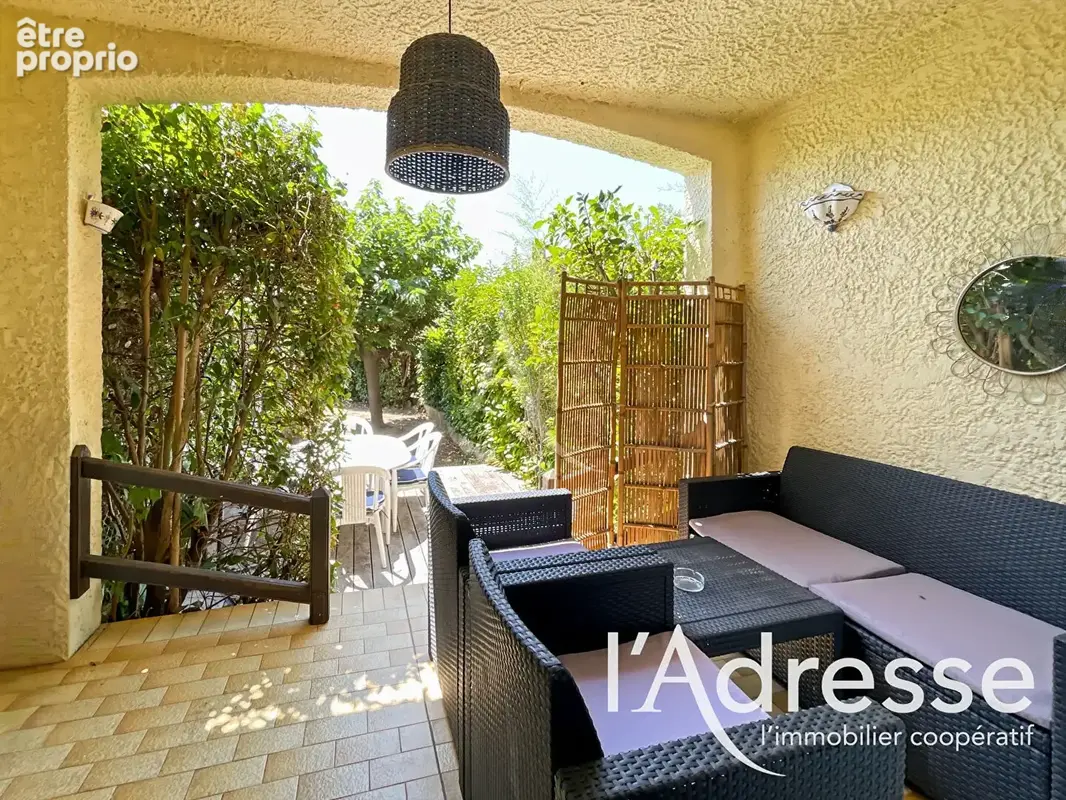 Studio Saint-Cyr-Sur-Mer en Rez-de-jardin - photo 3