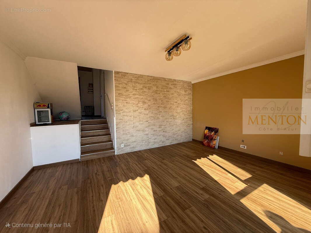 Appartement à MENTON