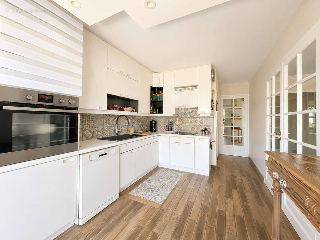 Appartement à TASSIN-LA-DEMI-LUNE