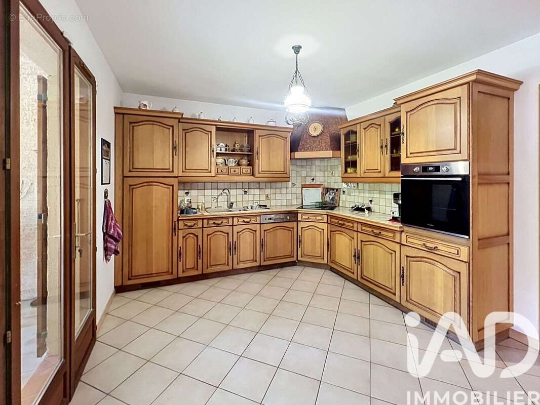 Maison 149 m² à Pernes-Les-Fontaines  - photo 9