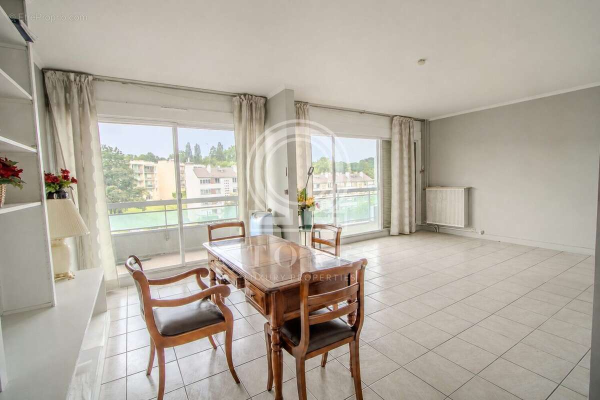 Appartement 102 m² à La Celle-Saint-Cloud  - photo 8