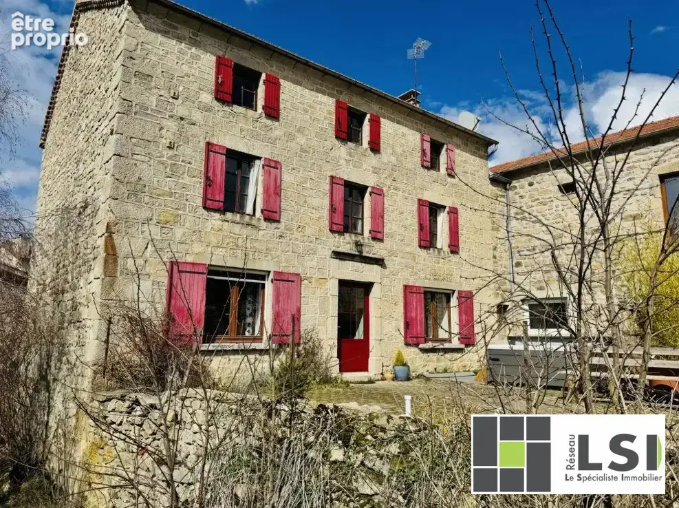 Maison 7 pièces 176 m² à vendre à Saint-Christophe-D'allier (43340) - photo 4