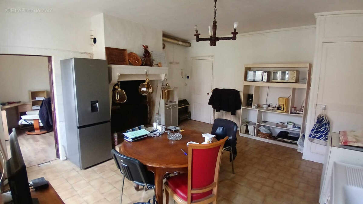 Maison à MAGNAC-LAVAL