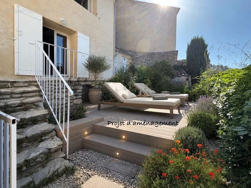 Maison à BONNIEUX