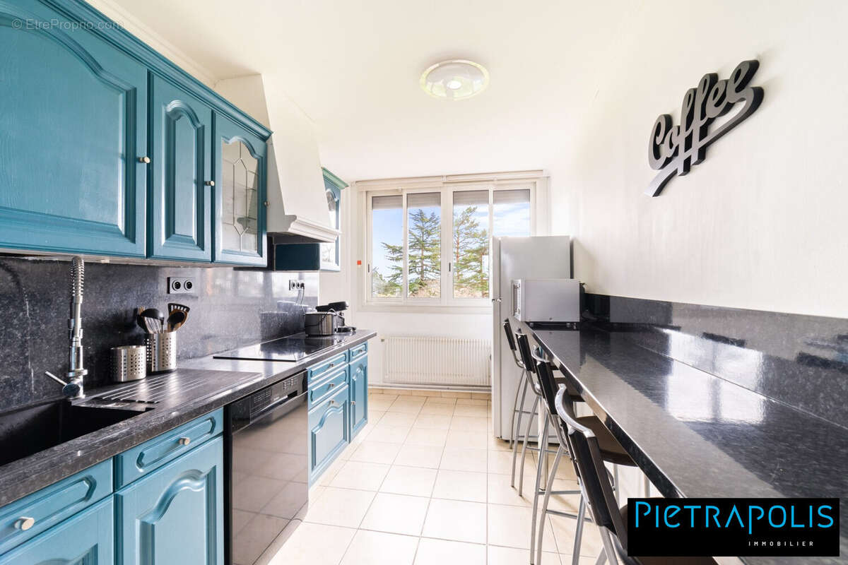 Appartement à CHAMPAGNE-AU-MONT-D&#039;OR