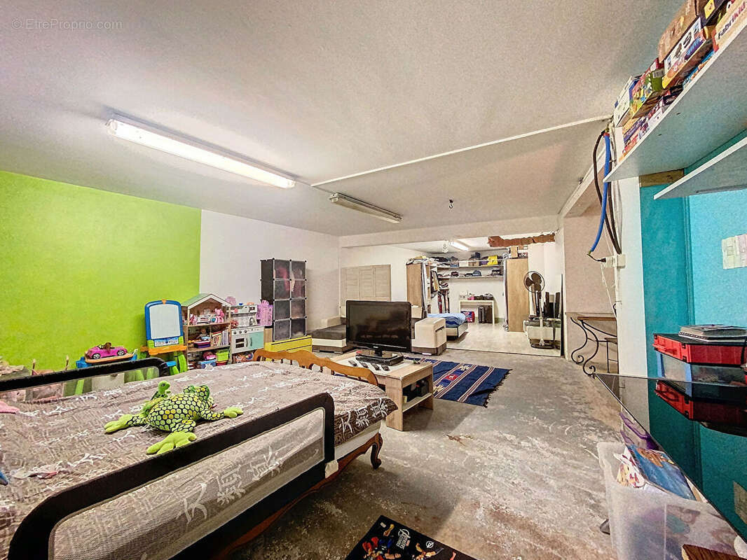 Nice californie, à deux pas de la mer, un duplex atypique avec 100 m² de jardin - photo 9
