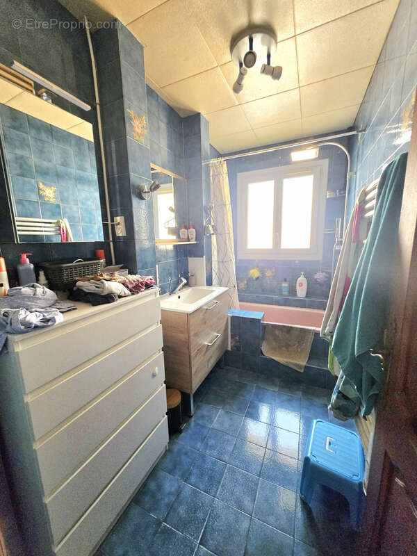 La seyne sur mer - villa en 2 appartements - photo 9