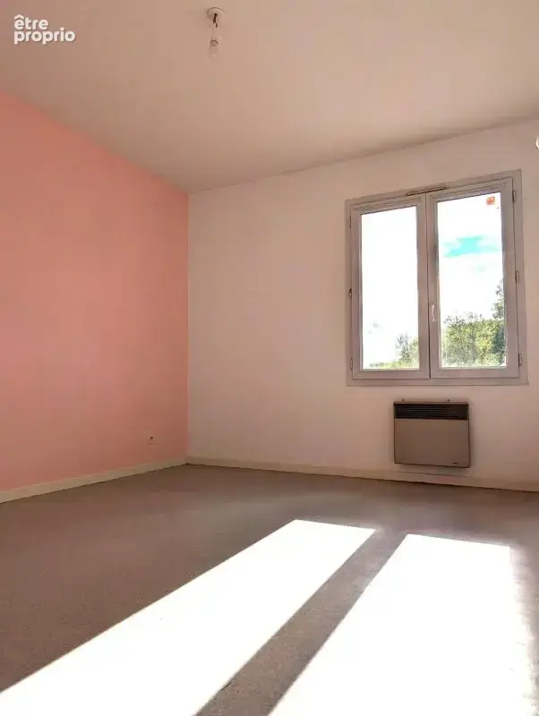 Maison 4 pièces 80 m² à vendre à Chapeau (03340) - photo 6