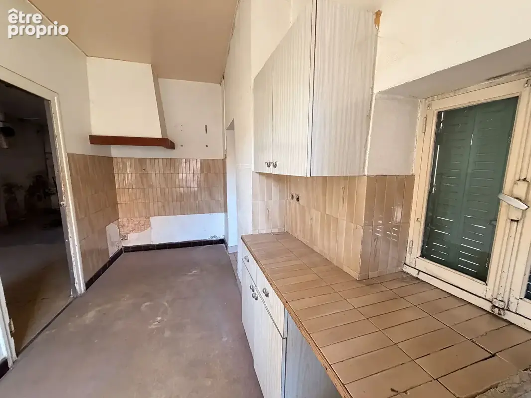 Immeuble - fort potentiel, 3 niveaux, 70 m² de combles - photo 5