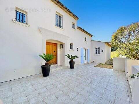 Maison à GRIMAUD