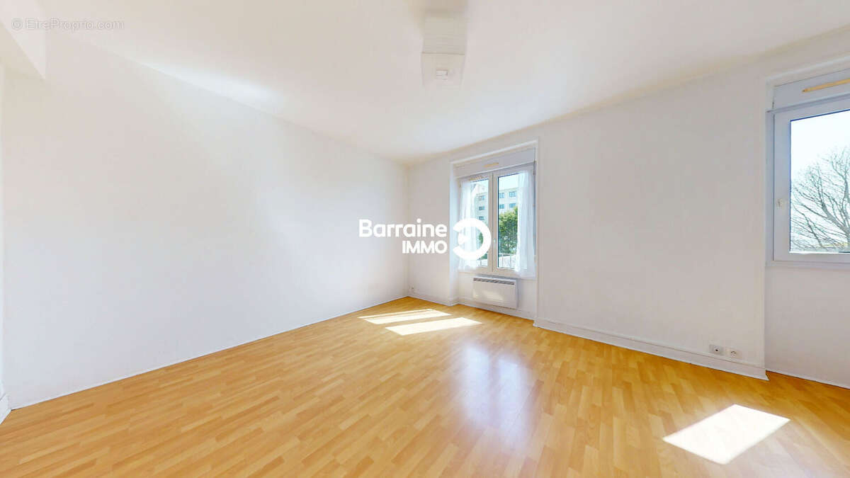 Exclusivite : a vendre brest kerbonne quatre moulins appartement t2 51m2 1 chambre 2e etage - photo 14