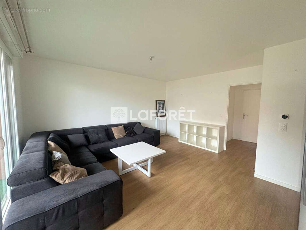 Appartement à PIERREFITTE-SUR-SEINE