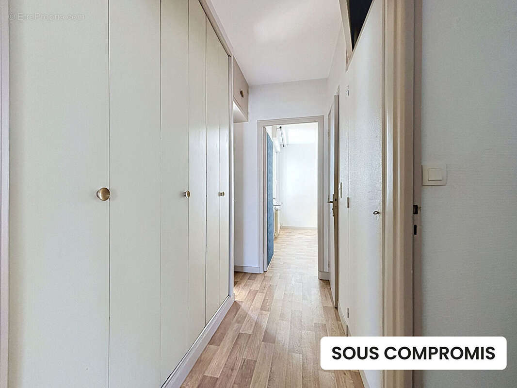 Appartement Rennes - Centre-ville - 4 pièces de 78.4 m² - 2 chambres - 4ème étage - cave - grenier - photo 7