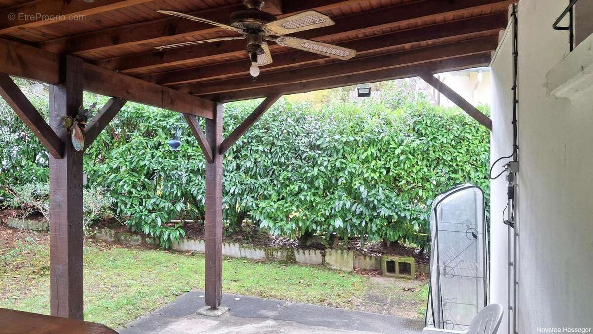 Maison à SAINT-PIERRE-DU-MONT