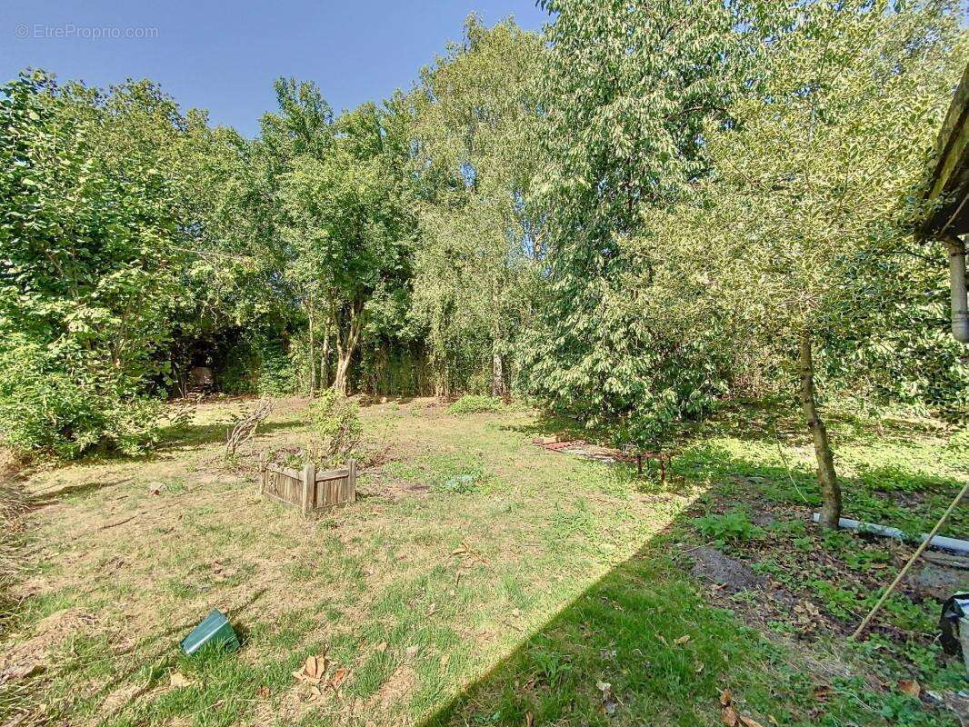 Terrain à ARMENTIERES