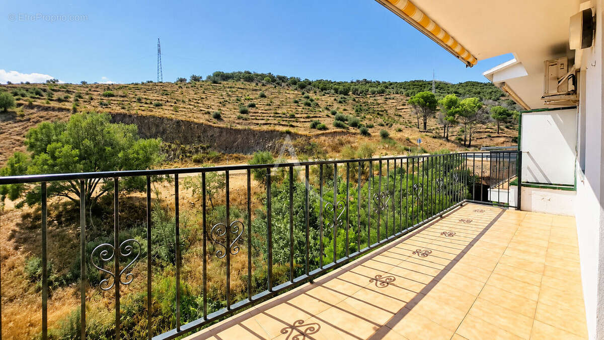 Appartement T2 avec balcon et garage Colera, Costa Brava - photo 2