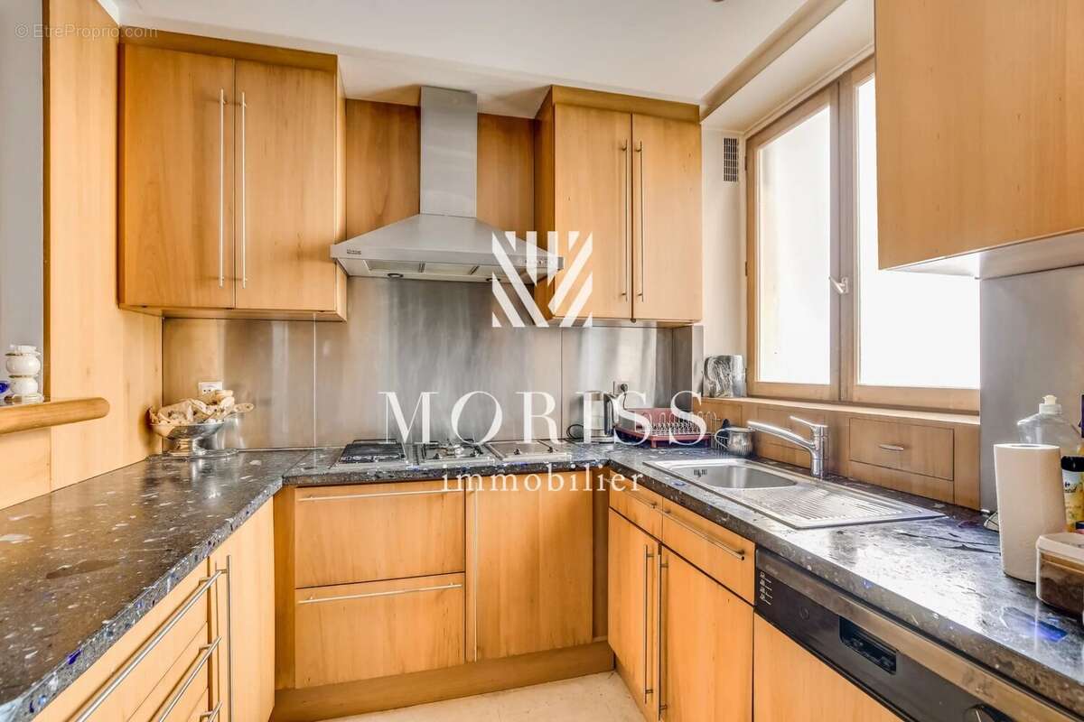 Appartement à PARIS-9E