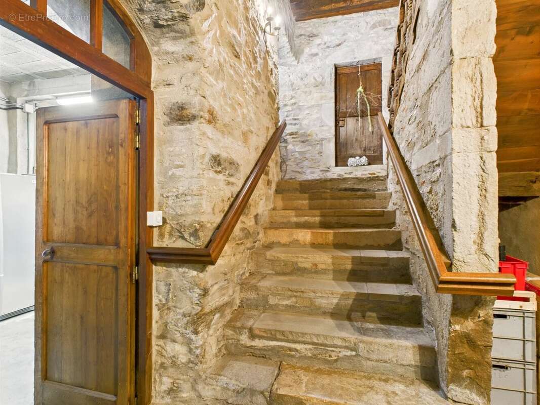 Maison à SAUVETERRE-DE-ROUERGUE