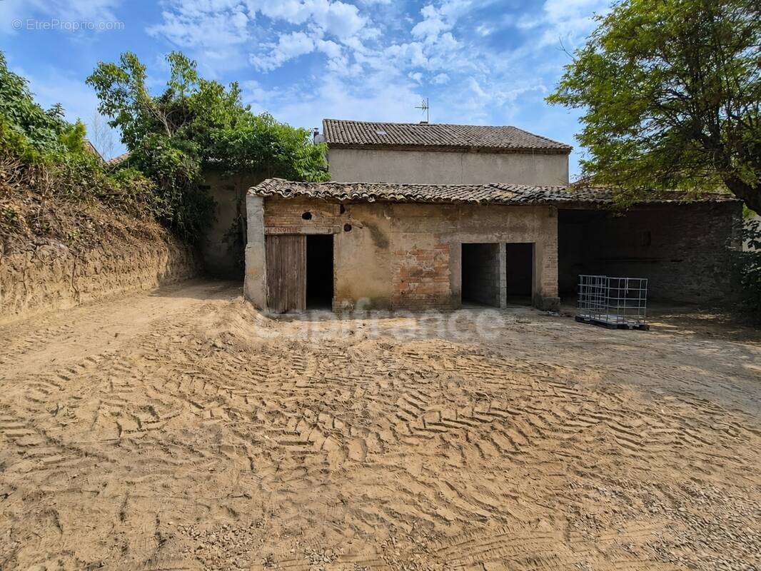 Maison à SAINT-GENIES-DE-COMOLAS