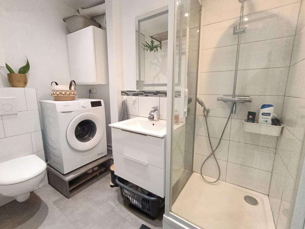 Appartement à COMBS-LA-VILLE