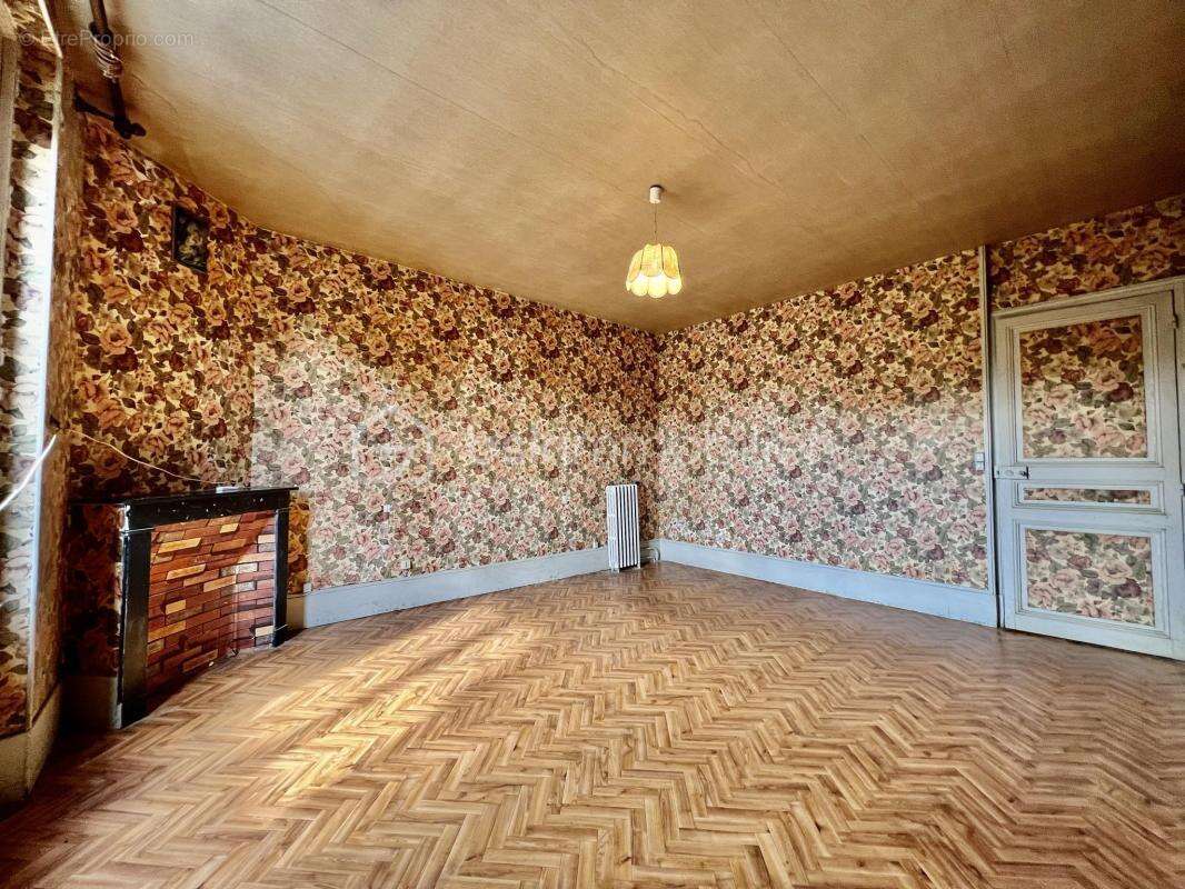 Appartement à TOURNAN-EN-BRIE