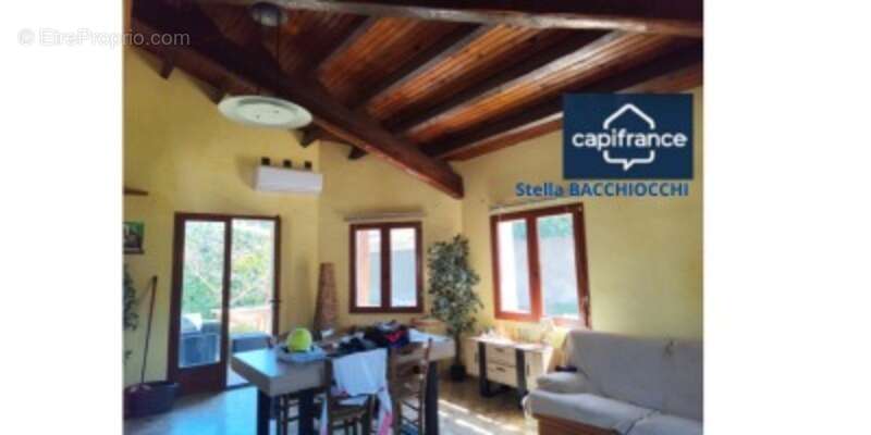 Maison à CHATEAUNEUF-DE-GADAGNE