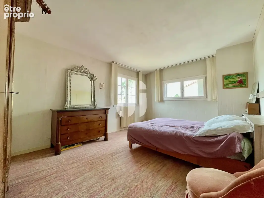 Maison Gradignan T7 - 177 m2, centre-ville, calme, jardin arboré. - photo 11